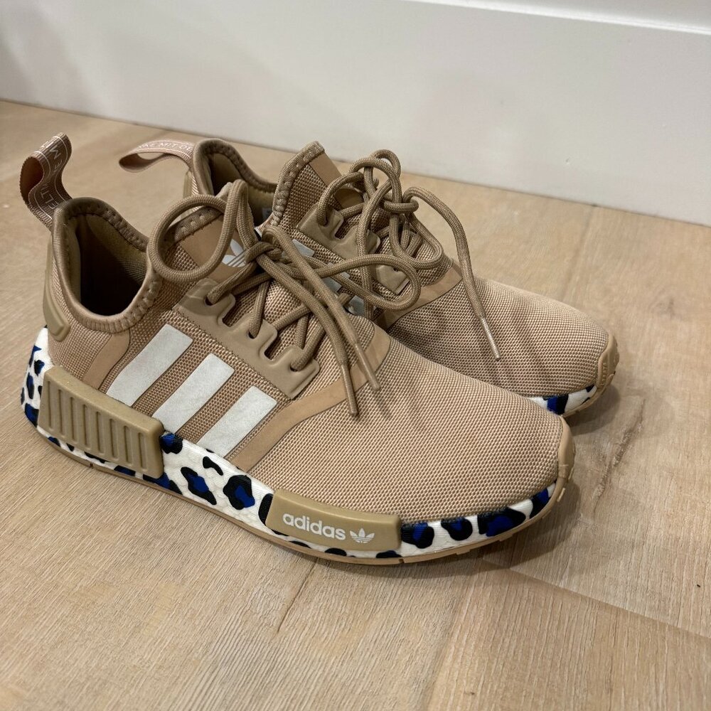 Nike NMD R1 W Leopard Sneakers